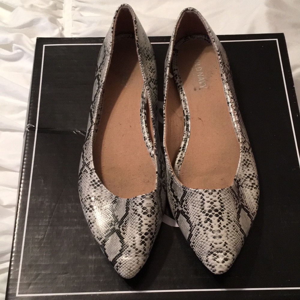Snake print flats